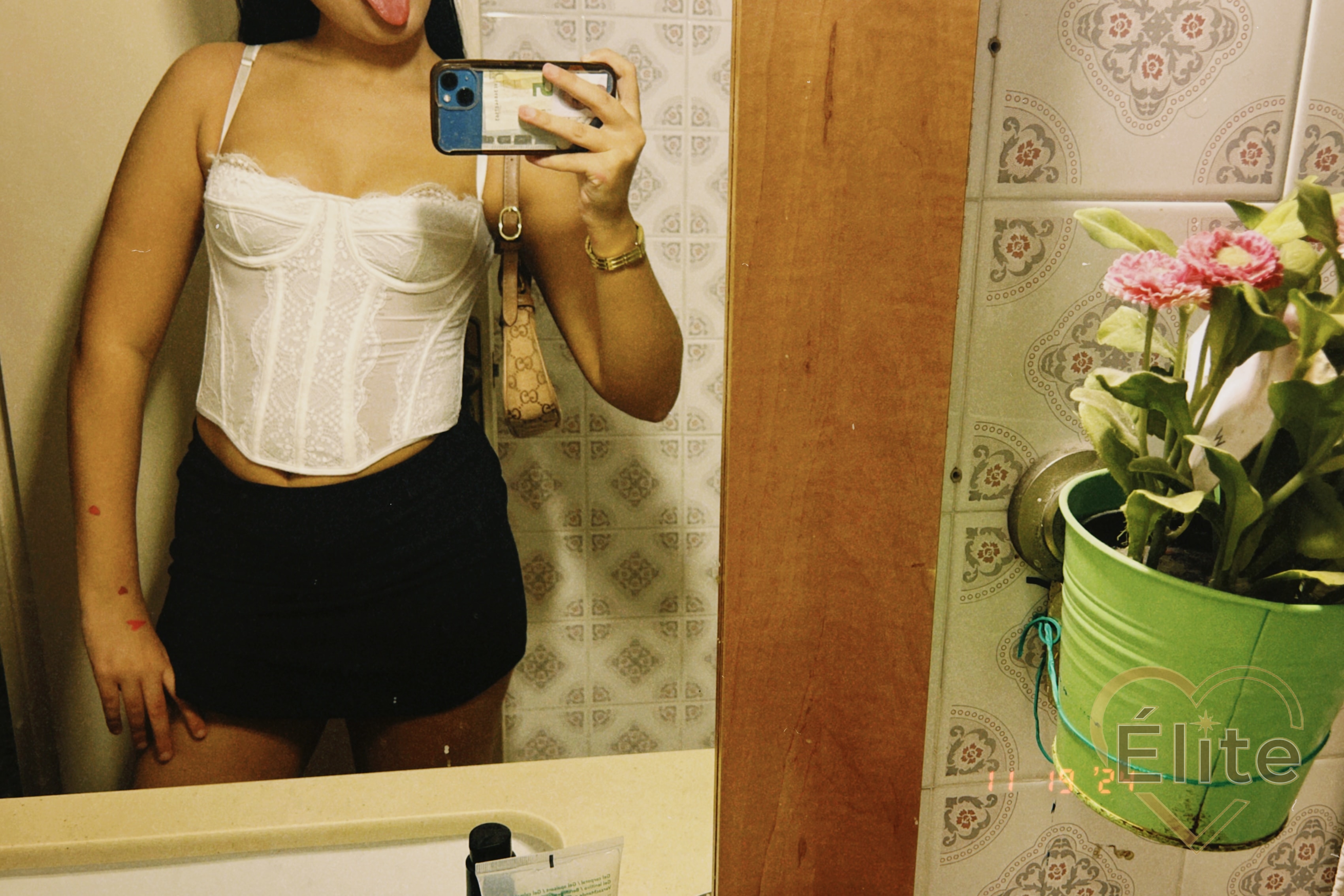 Ángela, escort en Centro - 18 años